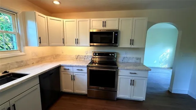 $299,000 | 5405 North Central Street, Kansas City, MO 64118