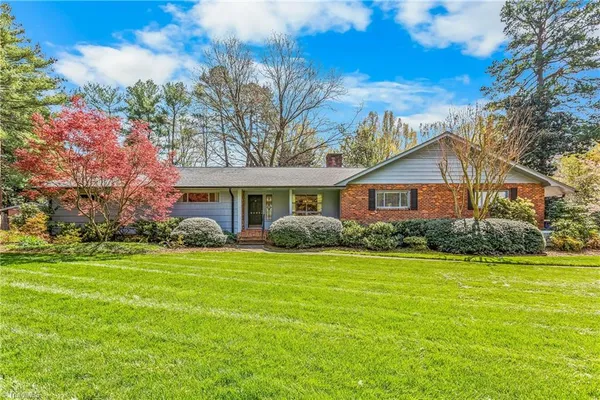 $465,000 | 2800 Sudlicht Circle, Winston-Salem, NC 27106