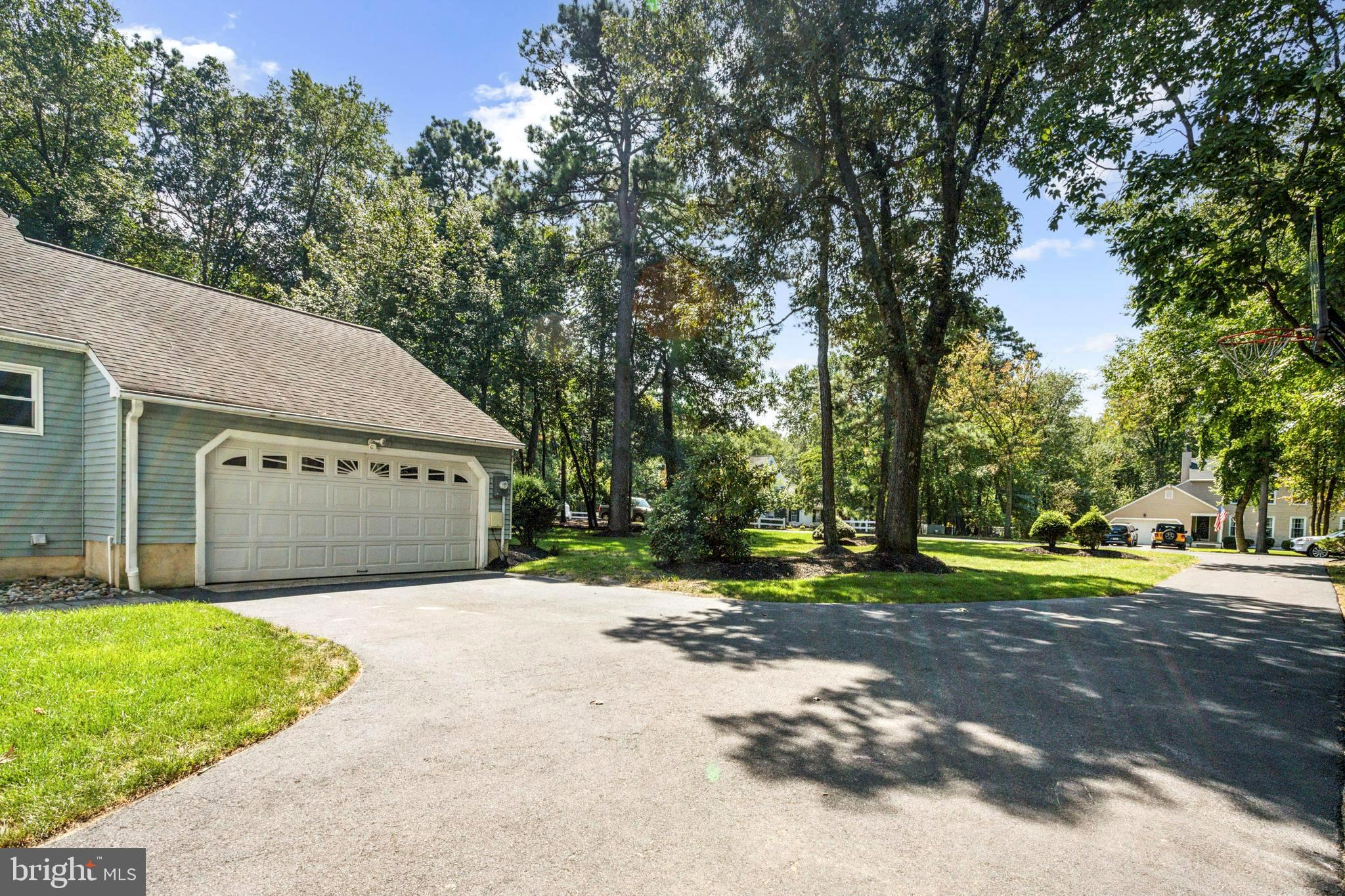 111 Heath Road Medford, NJ 08055 - Photo 25 of 26 Side Garage