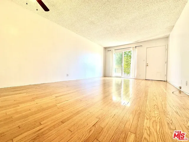 $2,700 | 612 Illinois Court, Unit 2, El Segundo, CA 90245