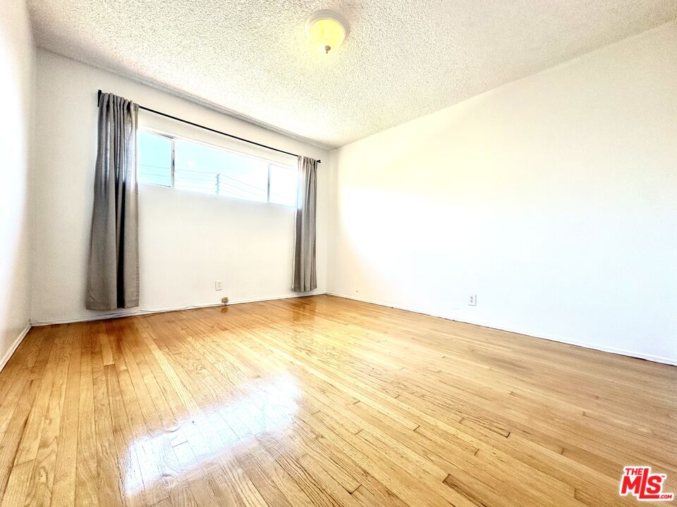 612 Illinois Court, Unit 2 El Segundo, CA 90245 - Photo 7 of 7