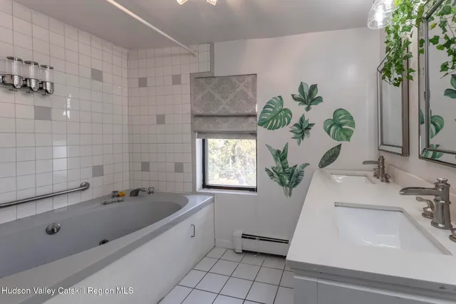 $329,000 | 105 Canal Street, Port Ewen, NY 12466