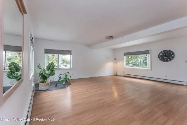 $329,000 | 105 Canal Street, Port Ewen, NY 12466