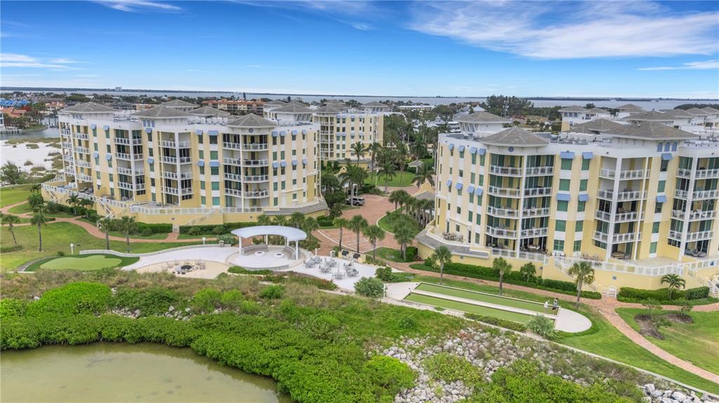 795 Collany Road, Unit 304 St. Petersburg, FL 33715 - Photo 13 of 69