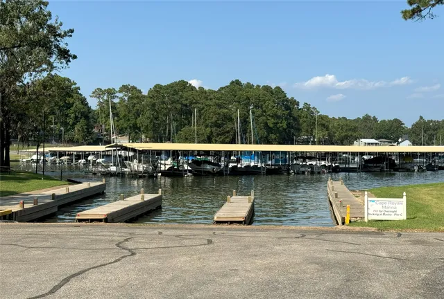 $329,900 | 40 Dartmoor Court, Coldspring, TX 77331