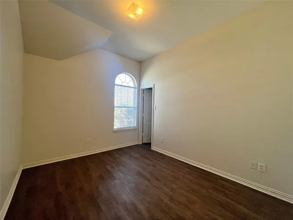 $2,300 | 3236 Crofton Drive, Fort Worth, TX 76137