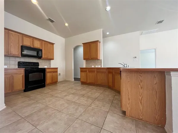 $2,300 | 3236 Crofton Drive, Fort Worth, TX 76137