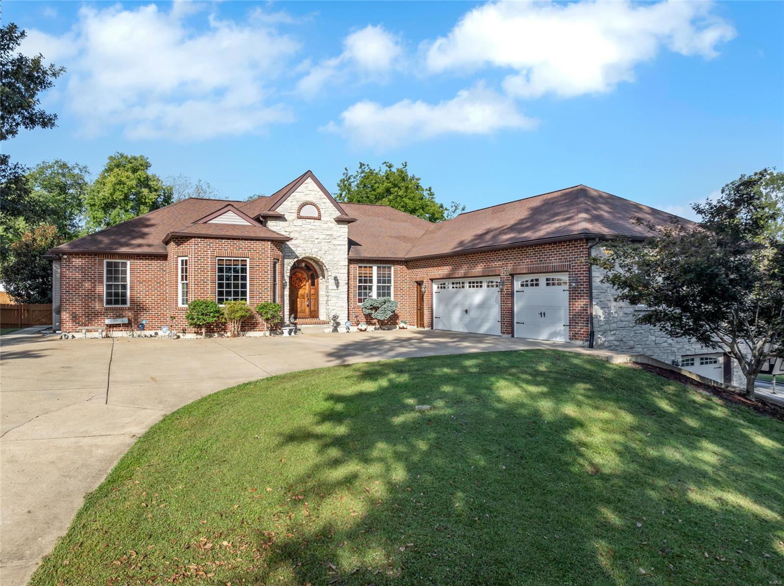 565 Lewis Road Eureka, MO 63025 - Photo 2 of 49 Gallery Image 2