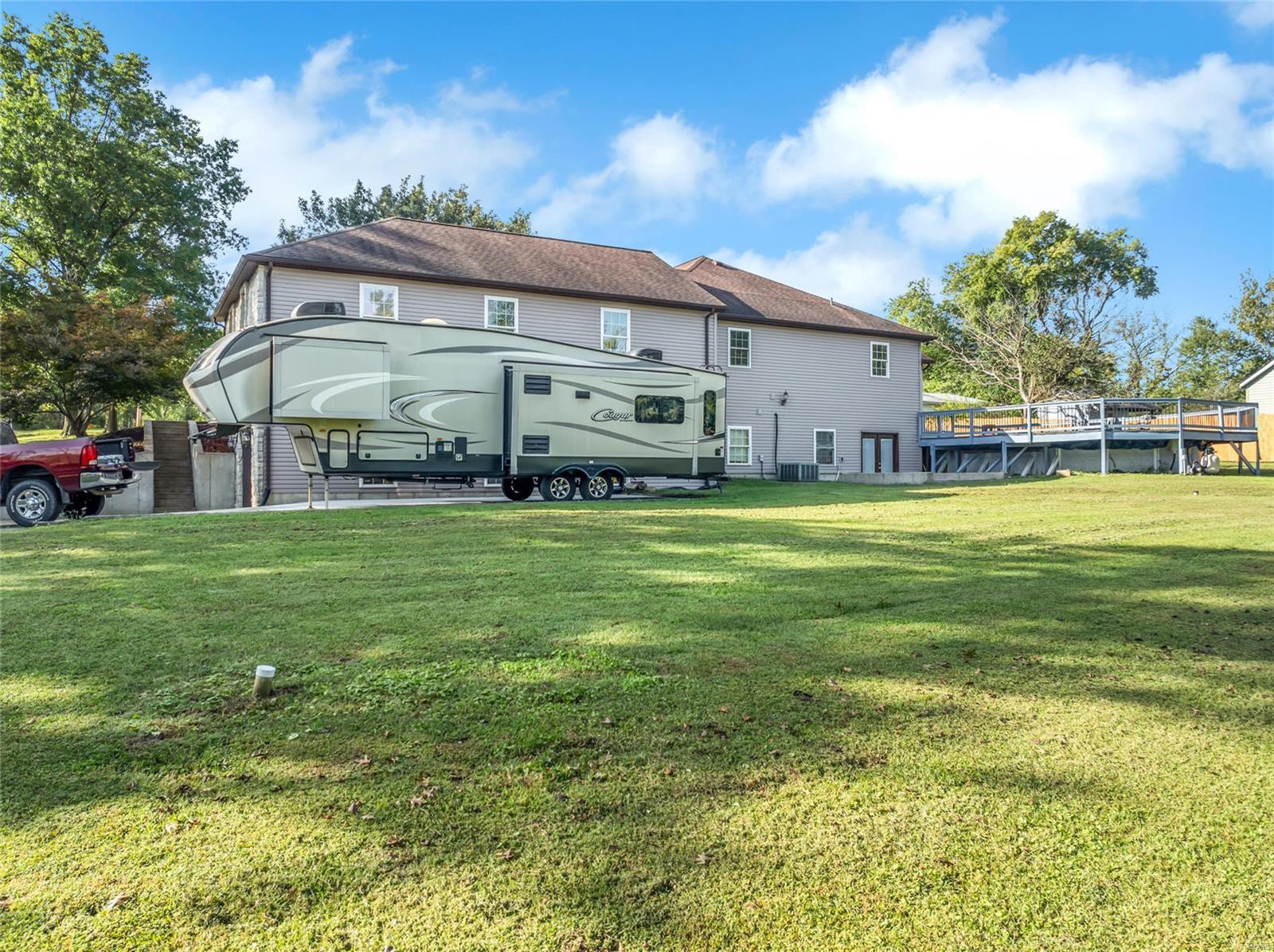 565 Lewis Road Eureka, MO 63025 - Photo 9 of 49 Gallery Image 9