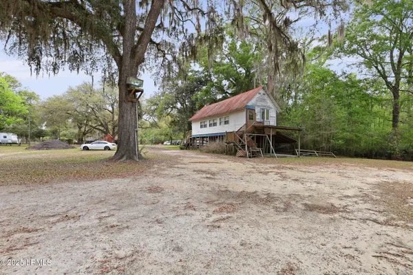 $1,100,000 | 16703 Hendersonville Highway, Yemassee, SC 29945