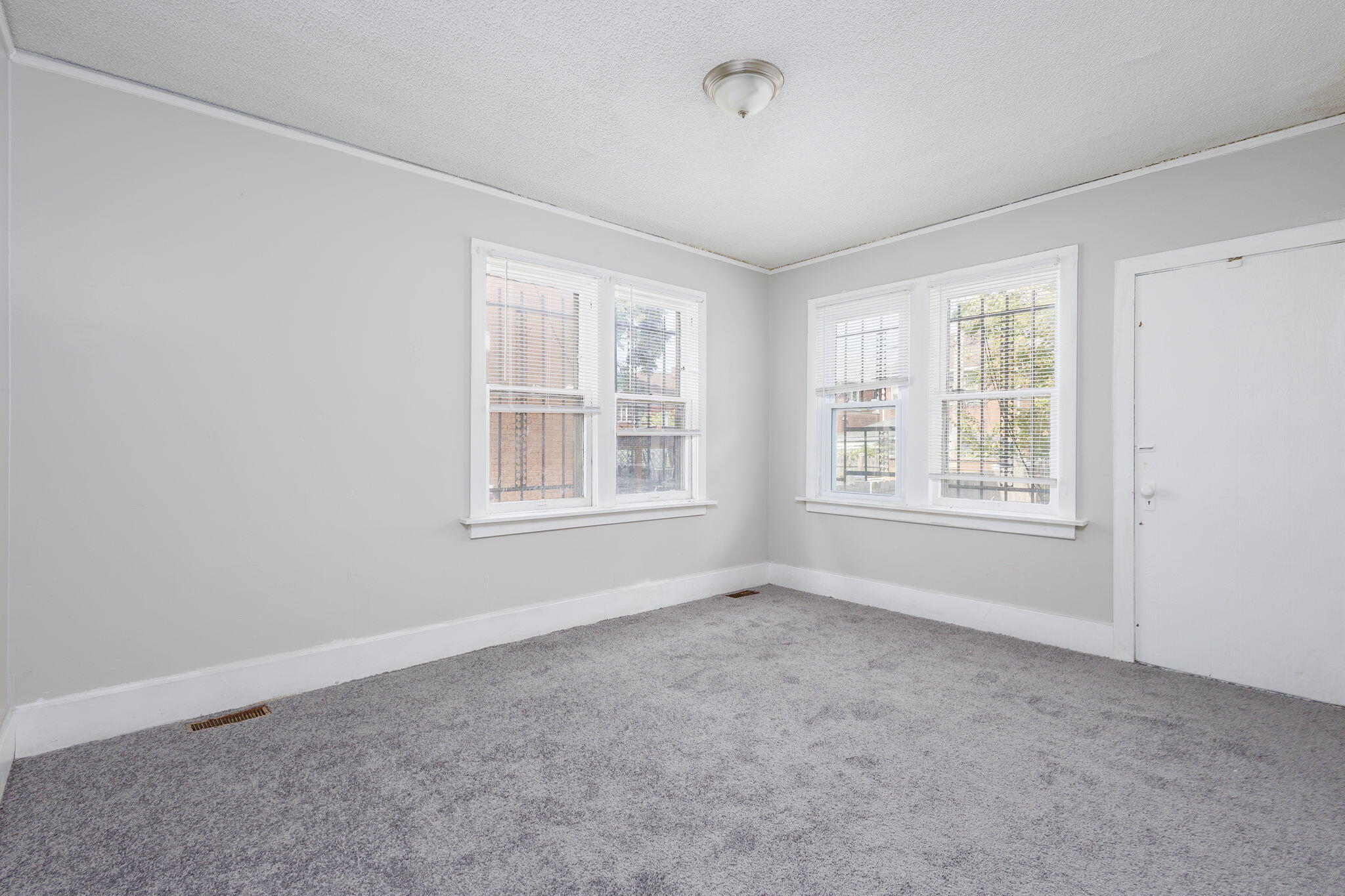 2704 Webb Street Detroit, MI 48206 - Photo 12 of 15 14-web-or-mls-WebbLwr_2704 - Bed Three v