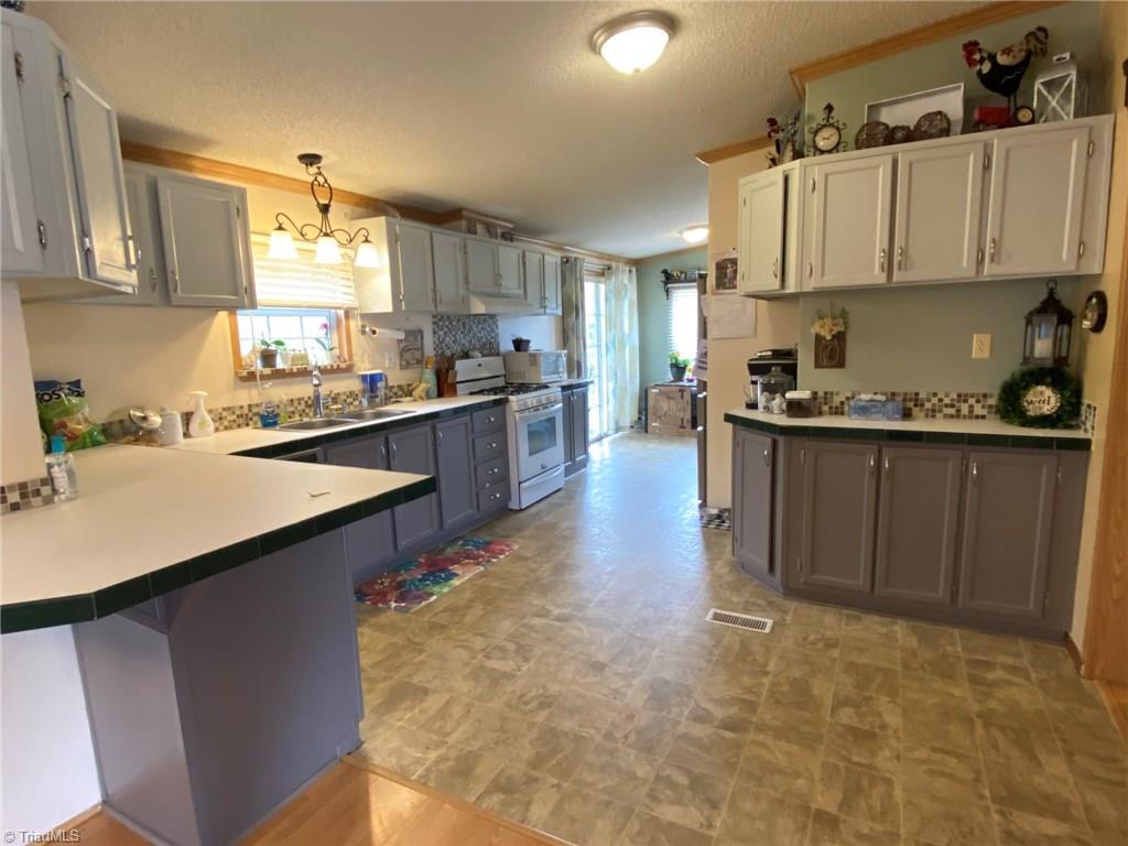 199 Smith Landing Road Mount Airy, NC 27030 - Photo 8 of 16 Gallery Image 8
