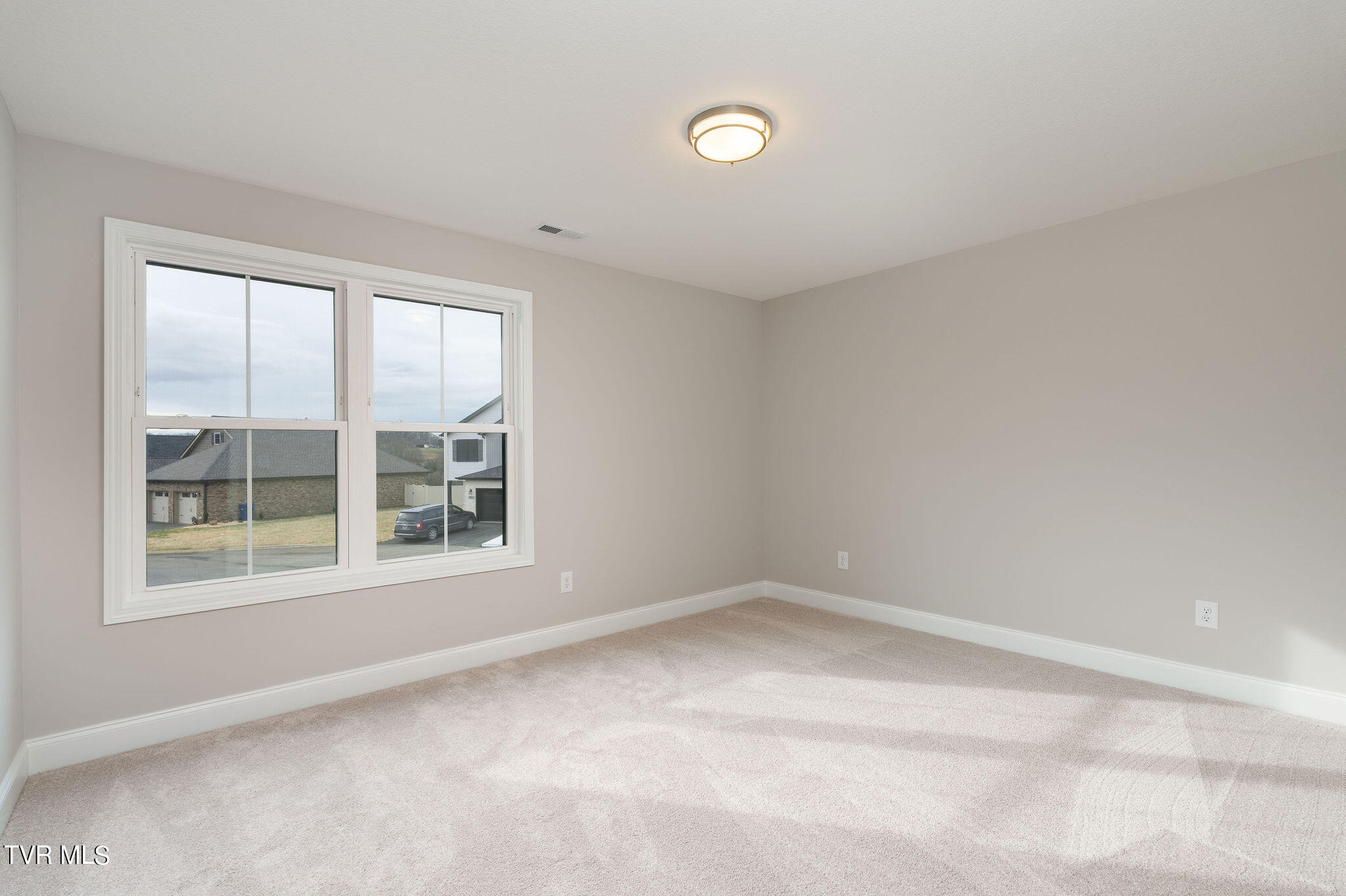 605 Ridgecrest Road Jonesborough, TN 37659 - Photo 9 of 18 DSC04813-Edit