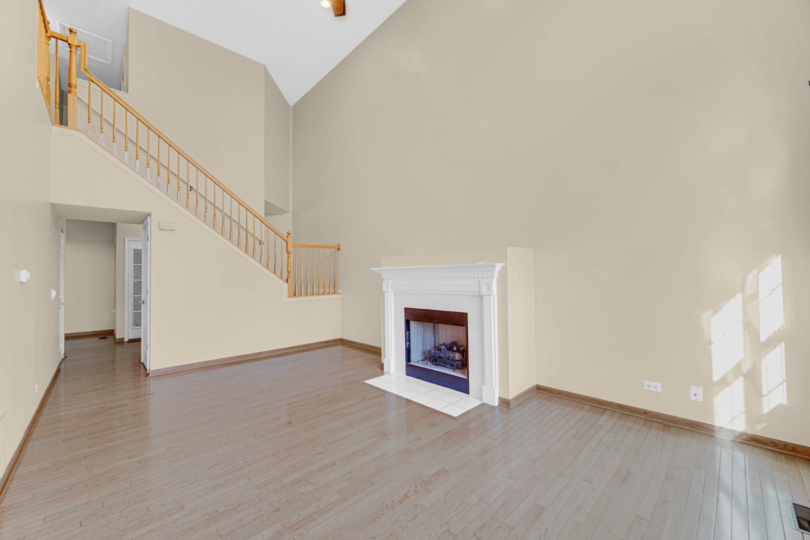 367 Bay Drive Itasca, IL 60143 - Photo 6 of 25