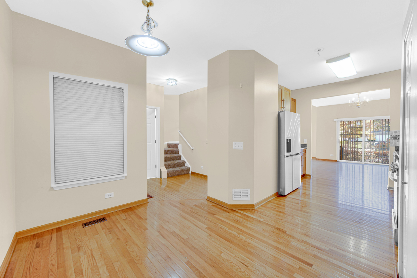 367 Bay Drive Itasca, IL 60143 - Photo 8 of 25