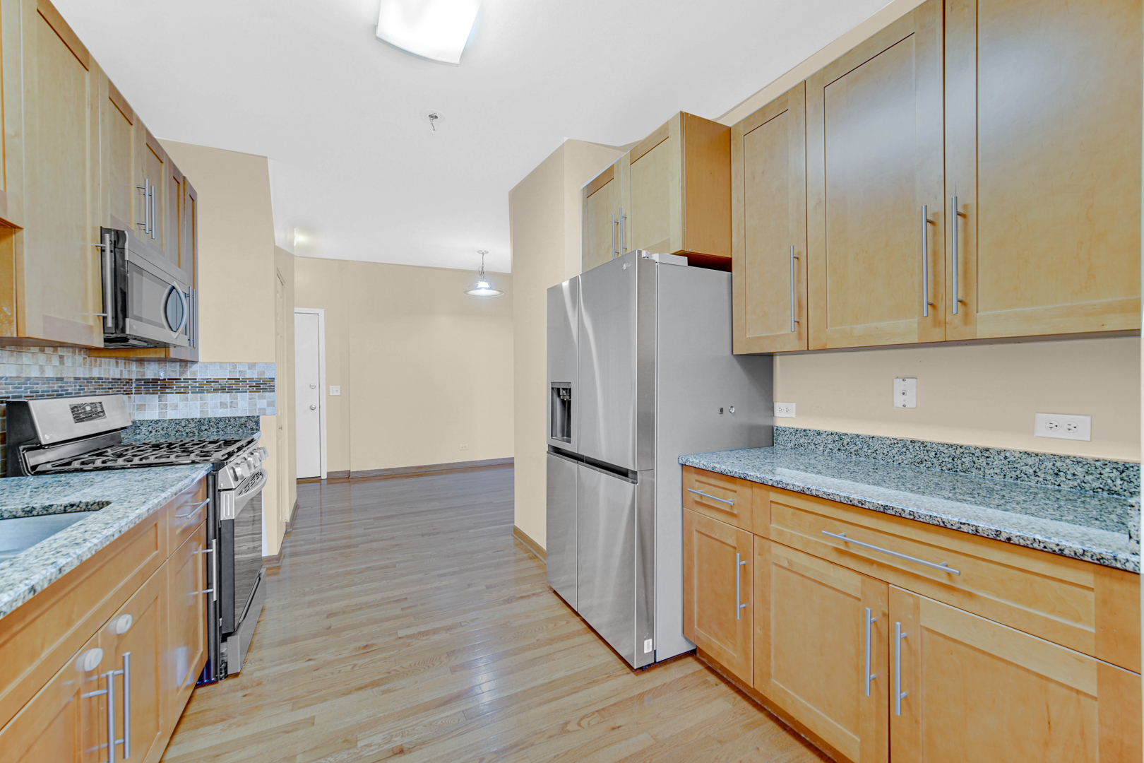 367 Bay Drive Itasca, IL 60143 - Photo 10 of 25