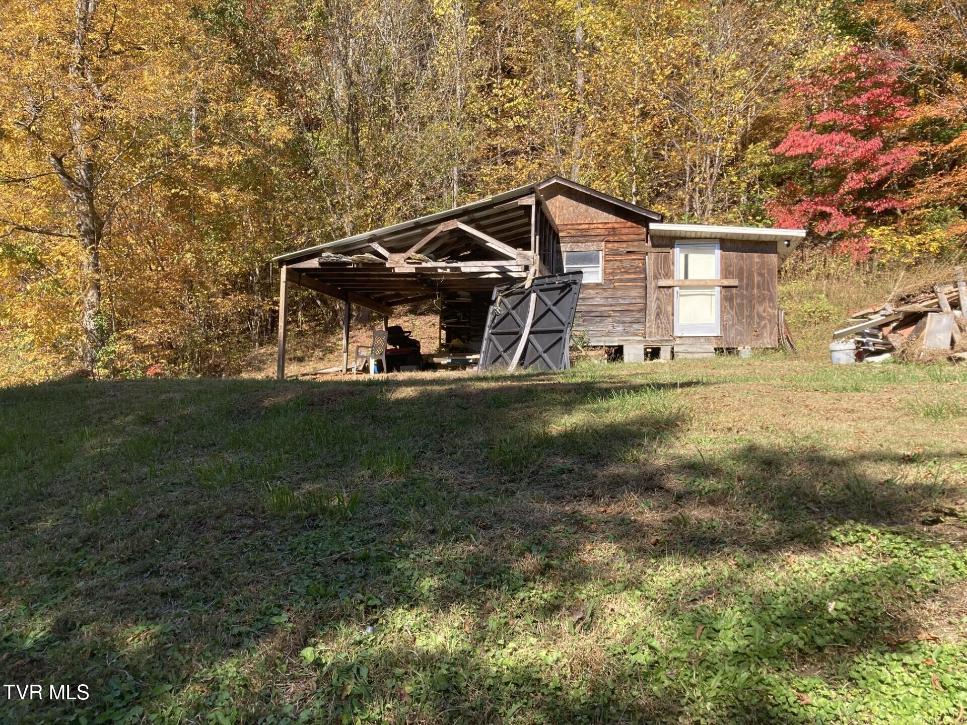 1276 Ryder Church Road Bluff City, TN 37618 - Photo 12 of 13 shed 3