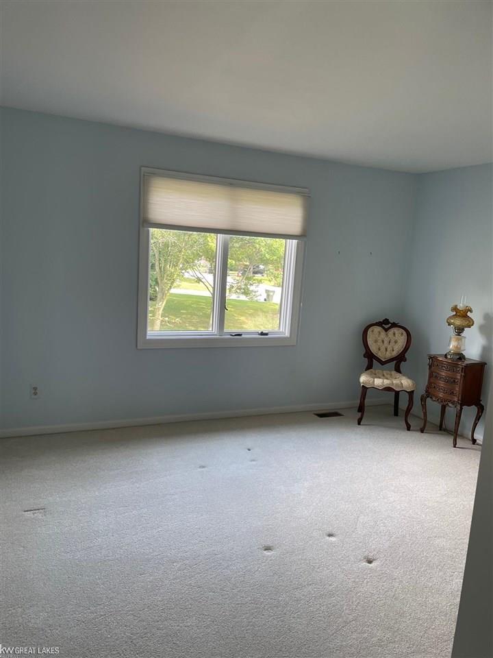 2102 Clinton View Circle Rochester Hills, MI 48309 - Photo 20 of 23