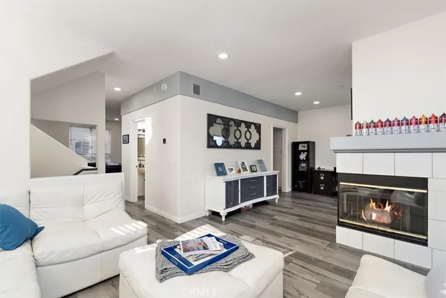 $1,199,000 | 5485 Marine Avenue, Hawthorne, CA 90250