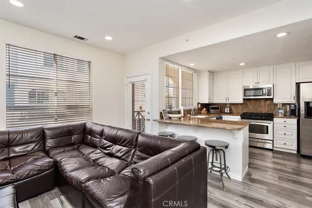 $1,199,000 | 5485 Marine Avenue, Hawthorne, CA 90250