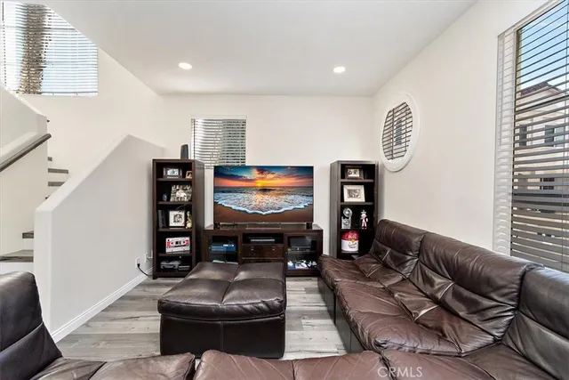 $1,199,000 | 5485 Marine Avenue, Hawthorne, CA 90250