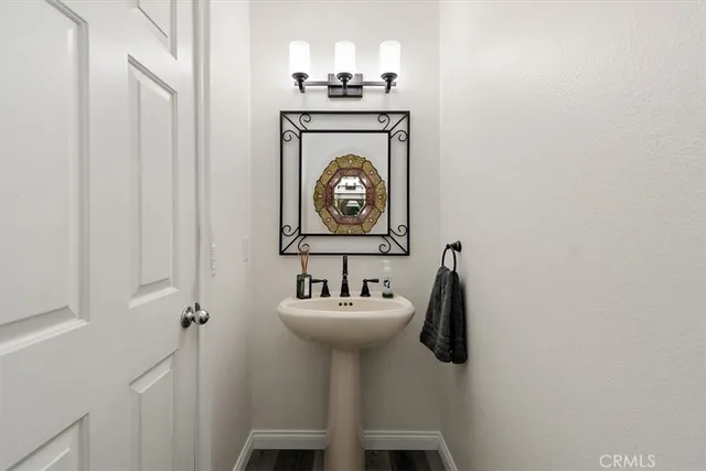 $1,199,000 | 5485 Marine Avenue, Hawthorne, CA 90250