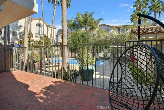 $1,199,000 | 5485 Marine Avenue, Hawthorne, CA 90250