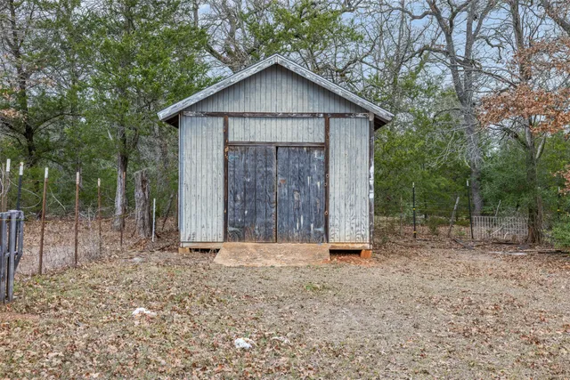 $1,350,000 | 150 Turner Lane, Paige, TX 78659