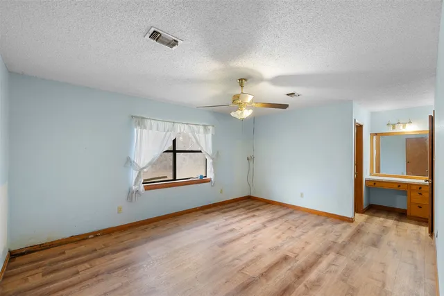 $1,350,000 | 150 Turner Lane, Paige, TX 78659