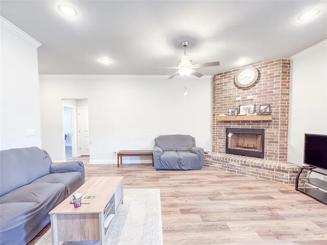 $320,000 | 704 Nolan Drive, Sherman, TX 75092