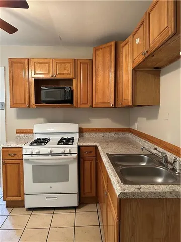 $1,300 | 836 Verret Street, New Orleans, LA 70114