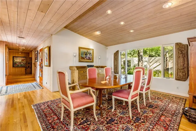 $1,885,000 | 4225 VÃa Padova, Claremont, CA 91711