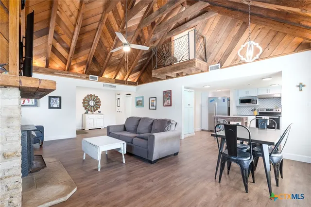 $618,000 | 2742 County Road 111, Lampasas, TX 76550