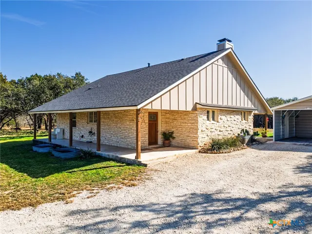 $618,000 | 2742 County Road 111, Lampasas, TX 76550