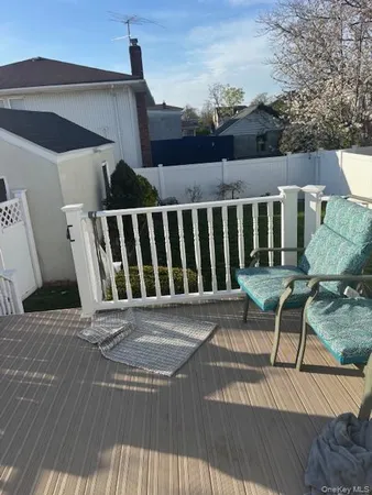 $5,000 | 494 Lincoln Street, Cedarhurst, NY 11516