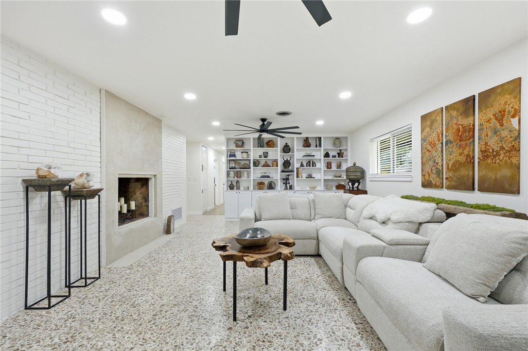 5513 March Street Robstown, TX 78380 - Photo 7 of 26 a living room with furniture and a large window