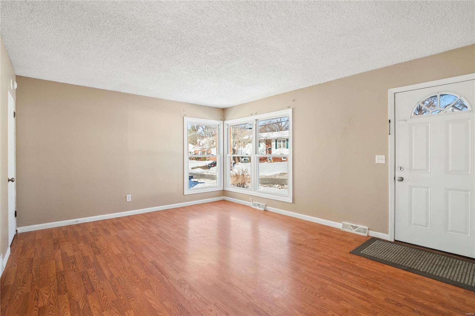 401 South Riebeling Street Columbia, IL 62236 - Photo 6 of 39 Gallery Image 6