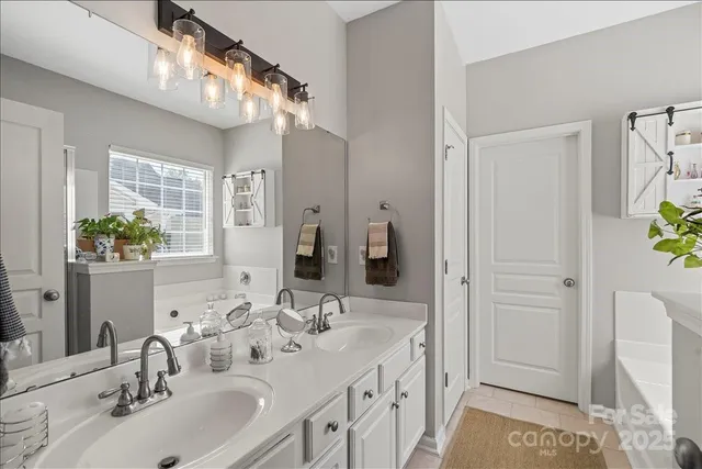 $485,000 | 1024 Kensrowe Lane, Matthews, NC 28104