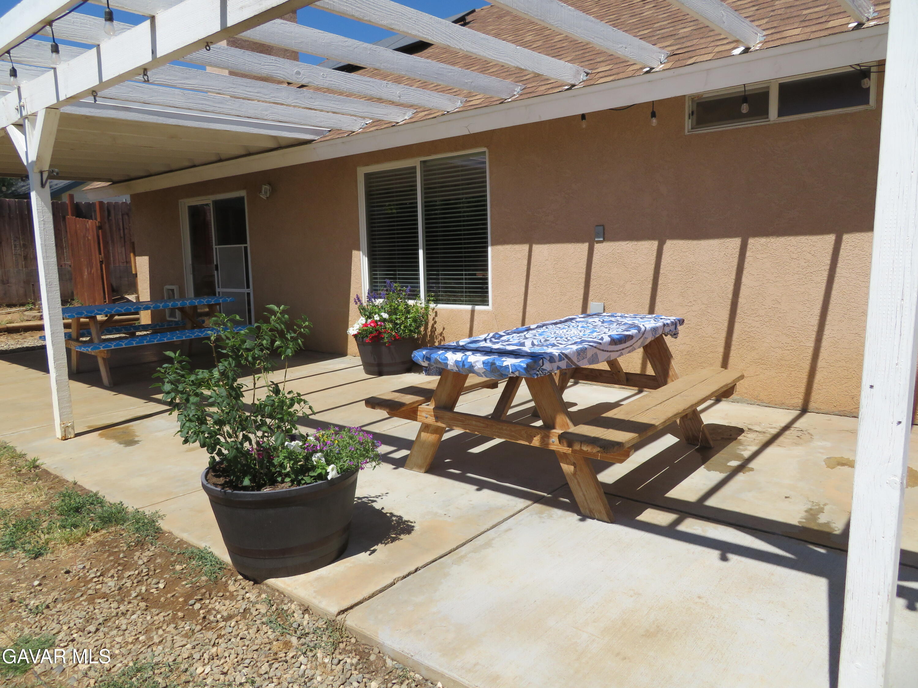 21730 Ripple Lane Tehachapi, CA 93561 - Photo 55 of 59 patio 4