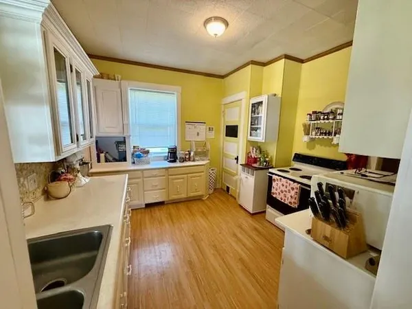 $235,000 | 119 North 14th Street, Atchison, KS 66002