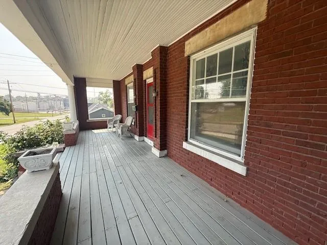 $250,000 | 119 North 14th Street, Atchison, KS 66002