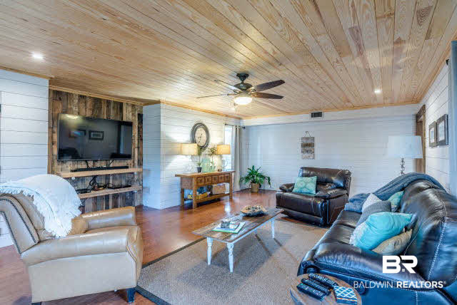 608 Southern Way Spanish Fort, AL 36527 - Photo 9 of 39 Tongue-in-Groove Ceiling