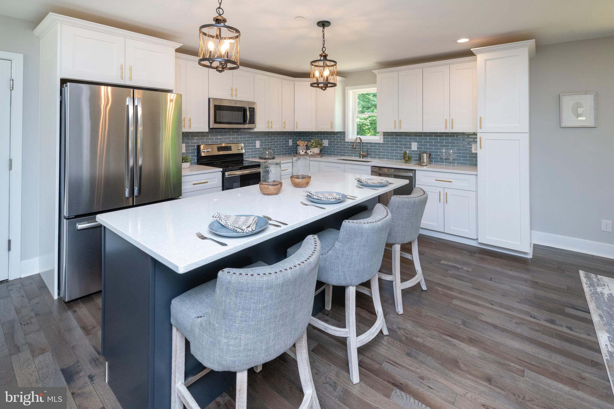 2918 Cedarhurst Road Finksburg, MD 21048 - Photo 12 of 50 Sparkling quartz counters abound!