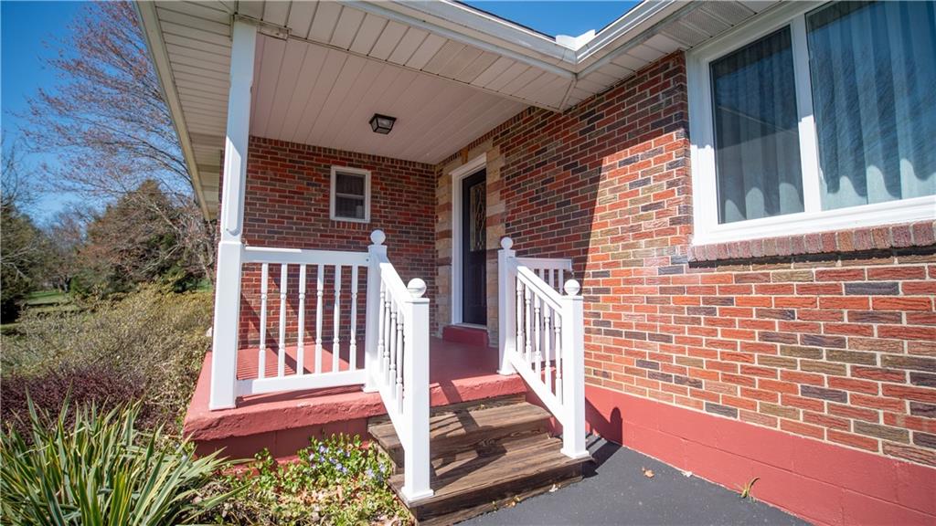 207 Headland Road Butler, PA 16002 - Photo 3 of 49 Front porch