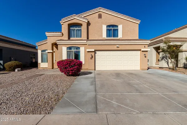 $2,900 | 8406 West Pioneer Street, Tolleson, AZ 85353