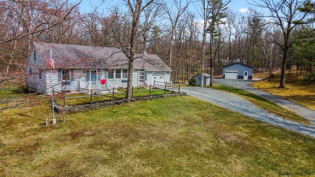 177 Beaver Road Schodack, NY 12123 - Photo 1 of 44 Photo 1