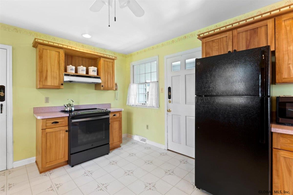 177 Beaver Road Schodack, NY 12123 - Photo 14 of 44 Photo 14