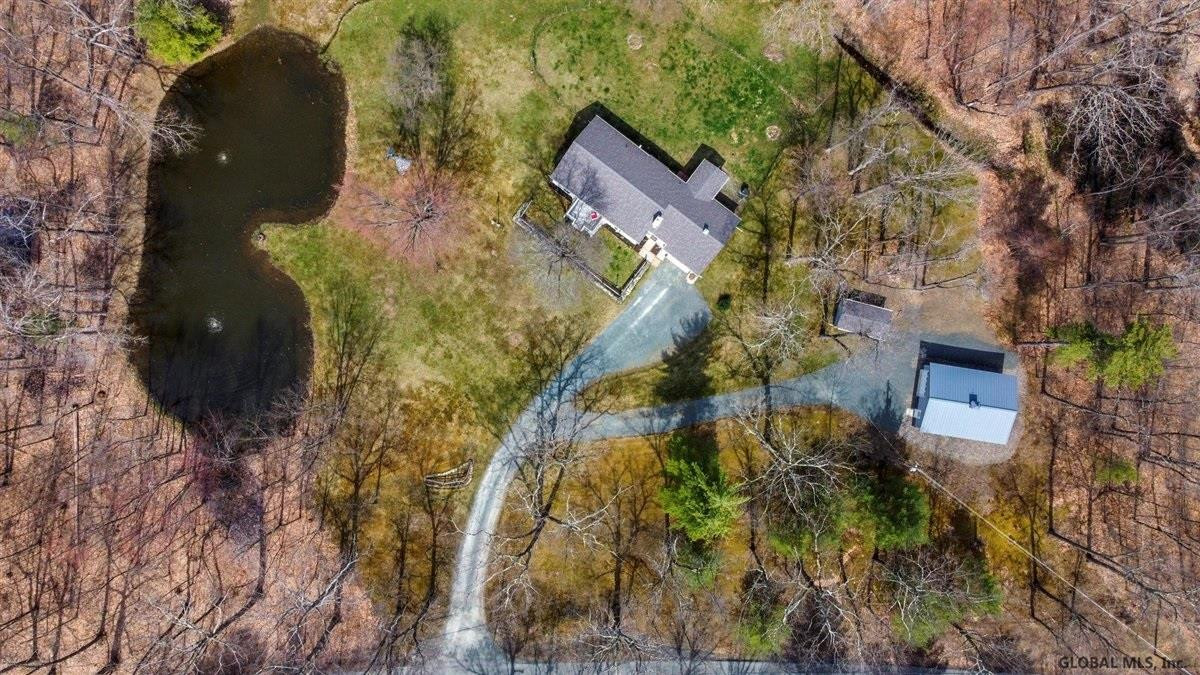 177 Beaver Road Schodack, NY 12123 - Photo 2 of 44 Photo 2