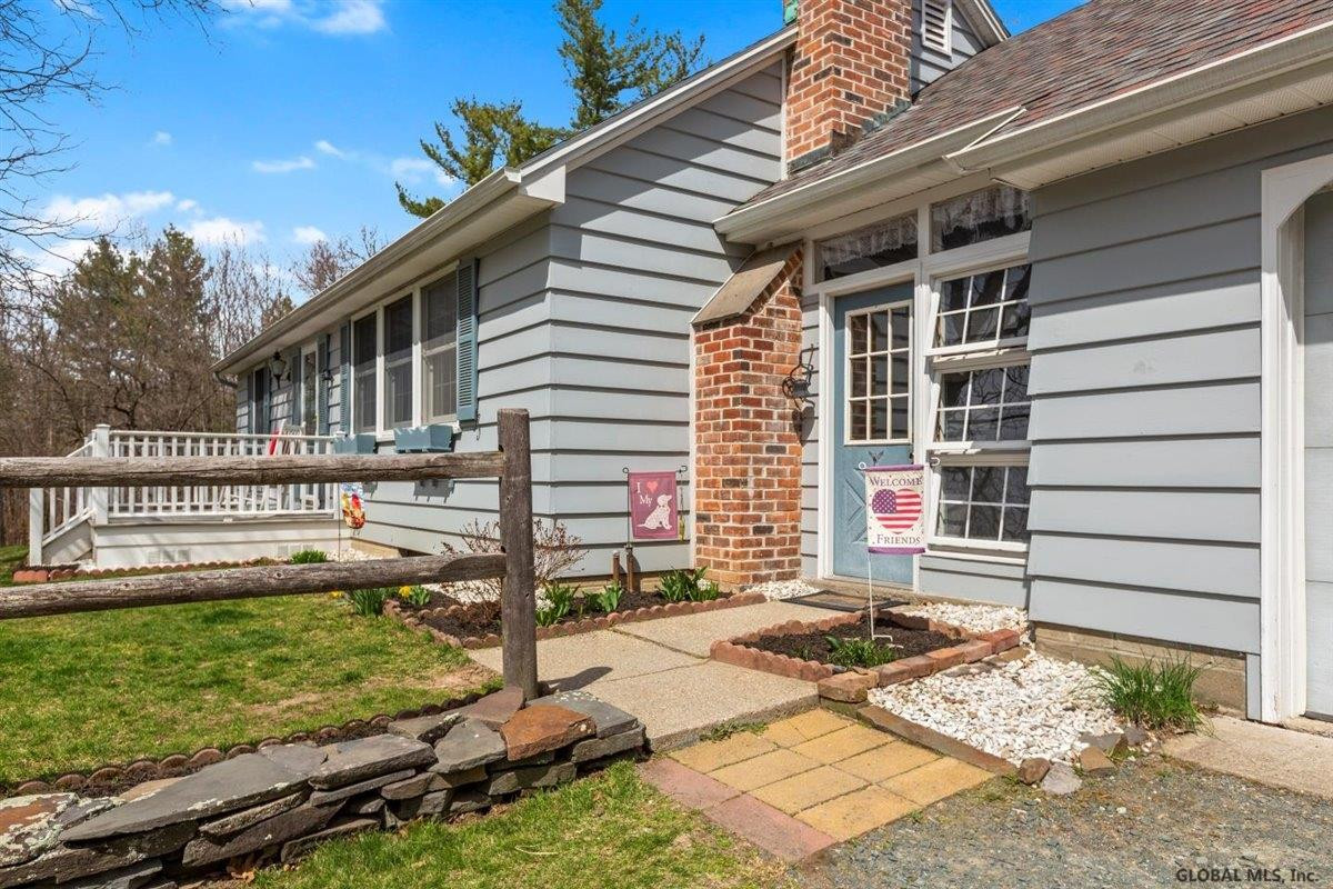 177 Beaver Road Schodack, NY 12123 - Photo 33 of 44 Photo 33