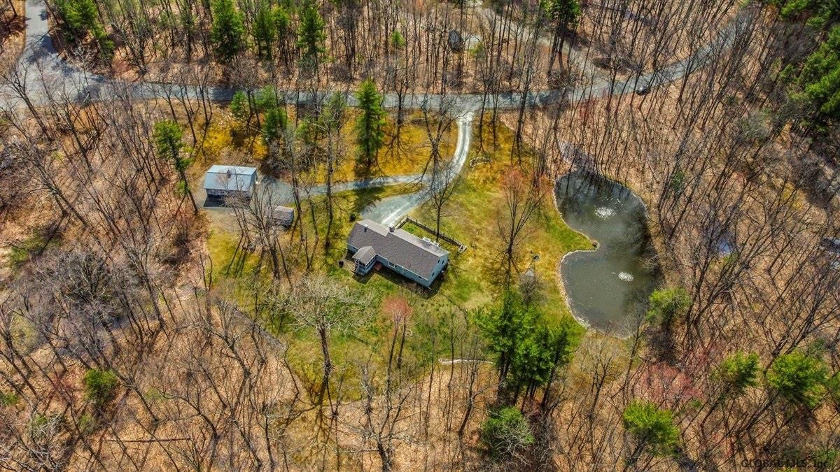 177 Beaver Road Schodack, NY 12123 - Photo 6 of 44 Photo 6